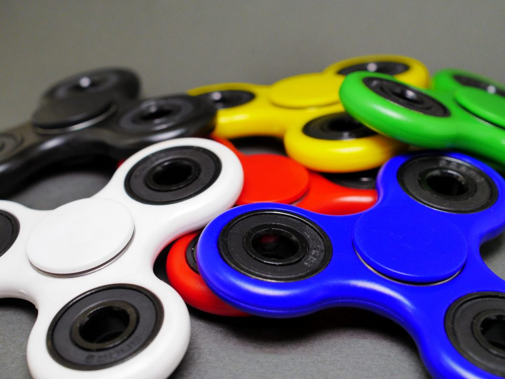 Фото спінерів: Купить Спиннер WinSpin Fidget Spinner злотистой (SUN6443), цена 510 грн — Prom.ua (ID#1111347289)