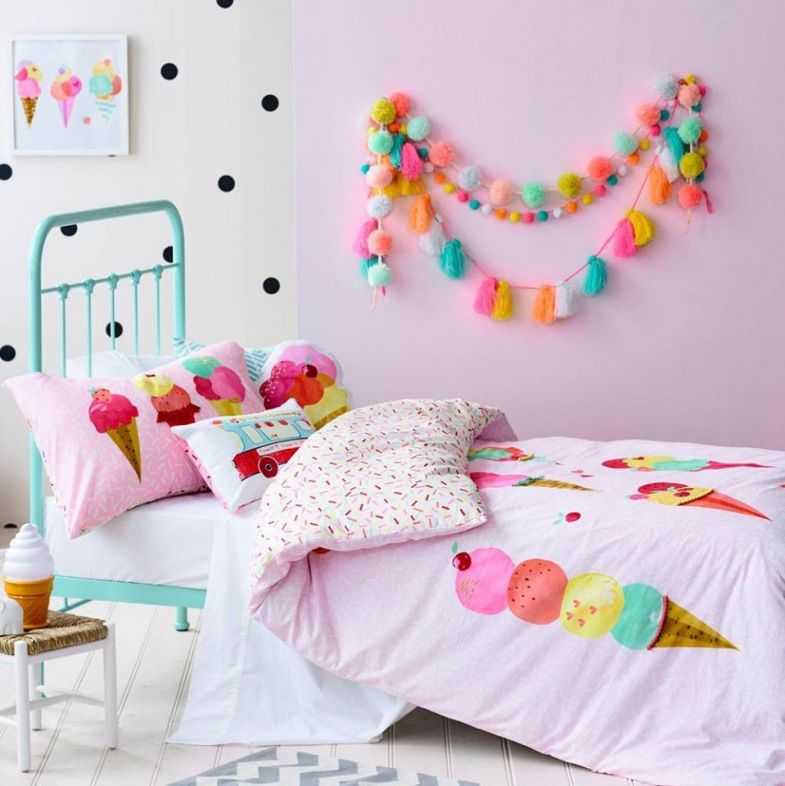 Украшения для комнаты для девочки: Как украсить комнату девочки стильно и красиво