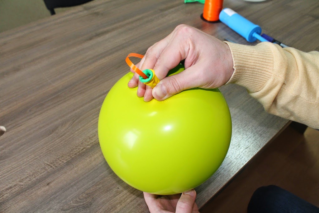 Как сделать чехол из воздушного шарика: Как за 10 секунд сделать из воздушного шарика чехол для iPhone или iPad