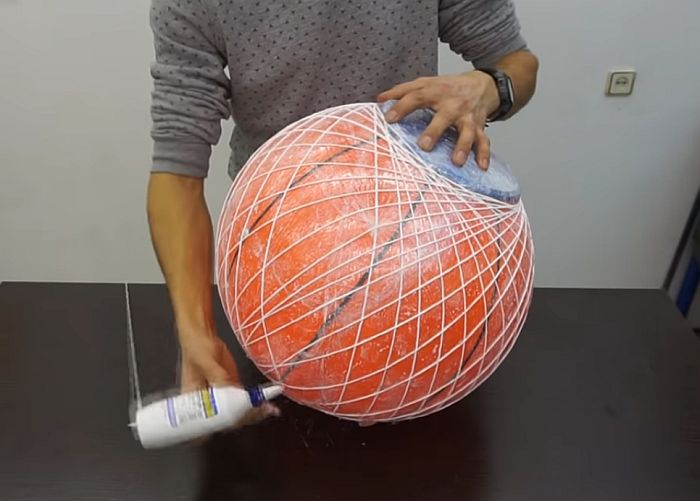 Глобус из ниток своими руками: Ажурный шар-глобус своими руками | Своими руками