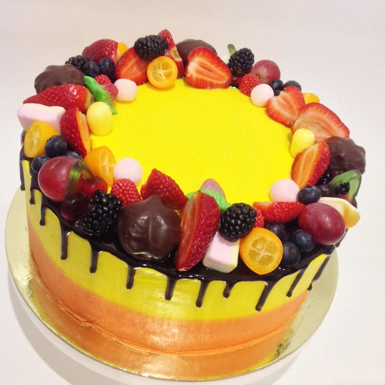 Украшение торта из фруктов: Украшение торта фруктами — 33 варианта, как оформить торт фруктами (киви, персиками, абрикосами, апельсинами и …
