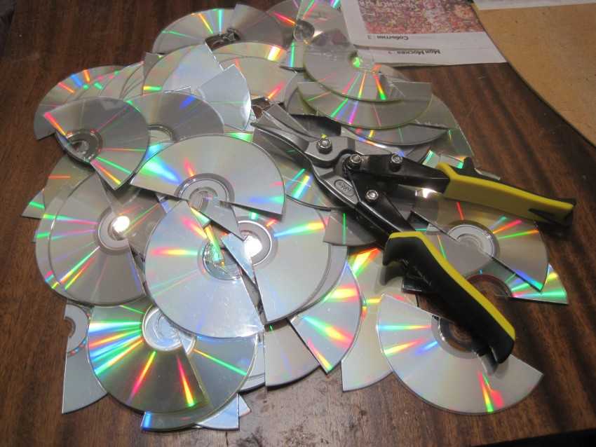 Поделки с дисков своими руками: Поделки из сд и двд дисков своими руками, для дома, фото идеи
