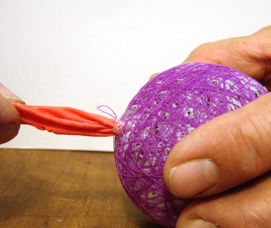 Как из шарика и ниток сделать шар: Шары из ниток