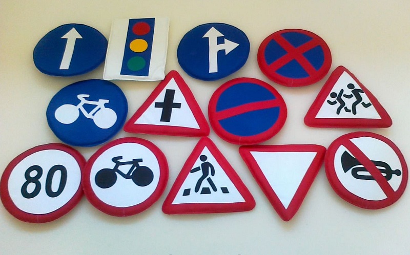 Сделать своими руками знак дорожный: Дорожные знаки из фетра своими руками
