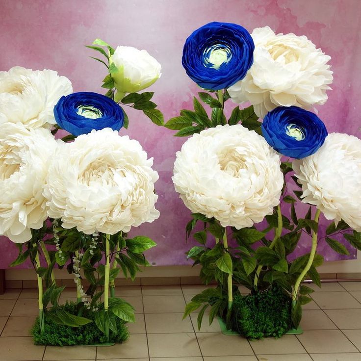 Мастер класс большие бумажные цветы на ножках: Как сделать большие бумажные цветы своими руками: мастер-класс — BurdaStyle.ru