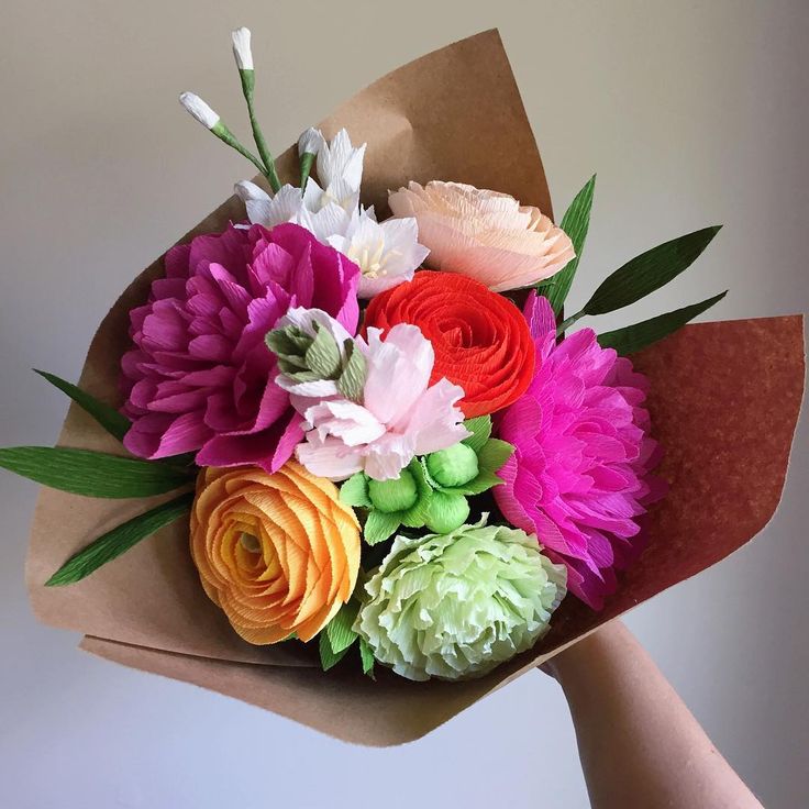 Букет цветов из бумажных цветов своими руками: Букет цветов из бумаги – пошаговое фото (760 шт.) своими руками