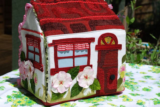 Кукольный домик из ткани: Кукольный домик из фетра – купить на Ярмарке Мастеров