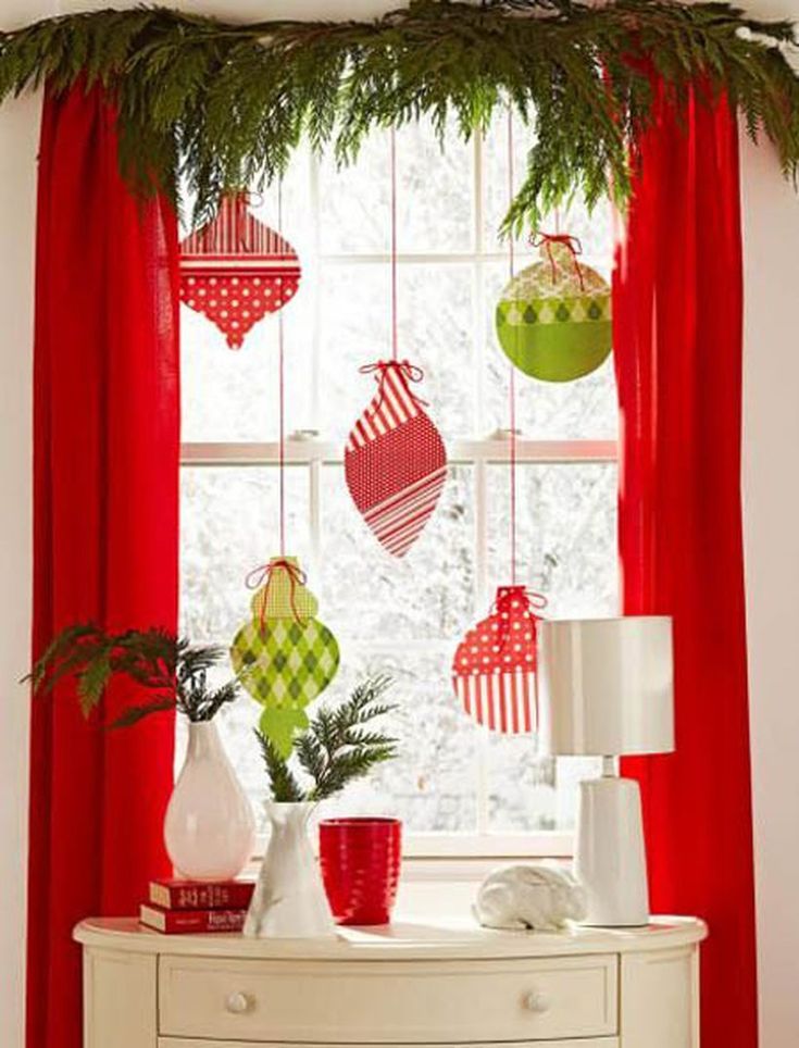 Украсить окно на рождество: Праздник на каждом окошке: фотоподборка оригинальных декоративных решений | Журнал Ярмарки Мастеров
