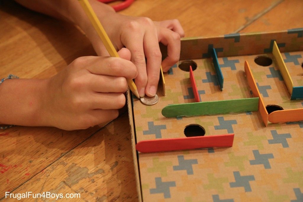 Самодельные игры: Как сделать настольную игру для детей своими руками