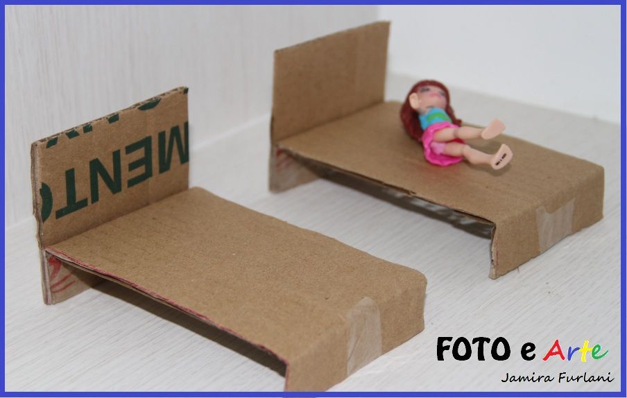 Как сделать кровать для куклы из картона: Кровать для кукол из картонных коробок. Мастер-класс и видео
