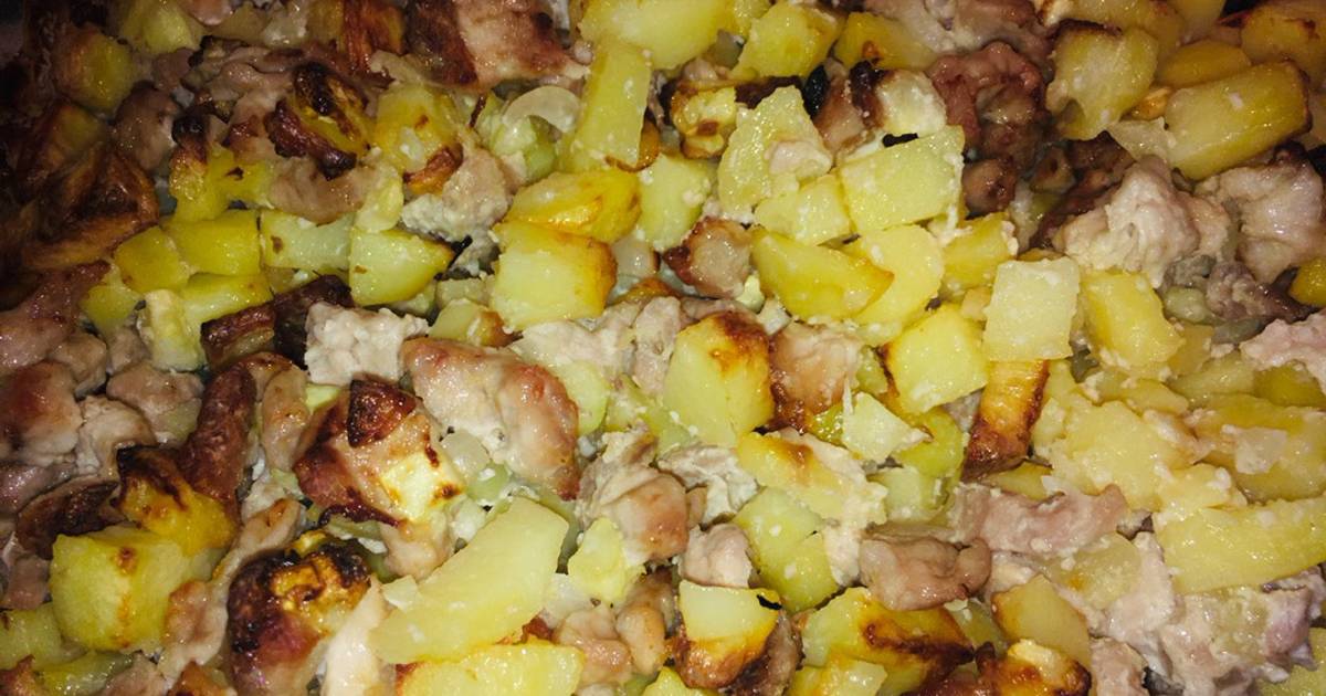 Кабачок в духовке с мясом и картошкой: Кабачки с мясом и картофелем в горшочках