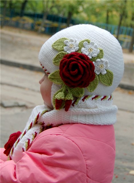 Декор шапки для девочки своими руками: Пин на доске Vyšívané na pletenine
