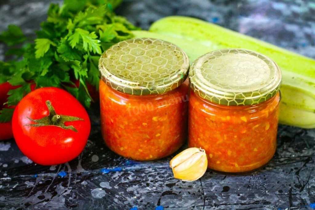 Икра из помидоров и моркови и лука и перца на зиму: Икра из помидоров, моркови и болгарского перца на зиму: рецепт