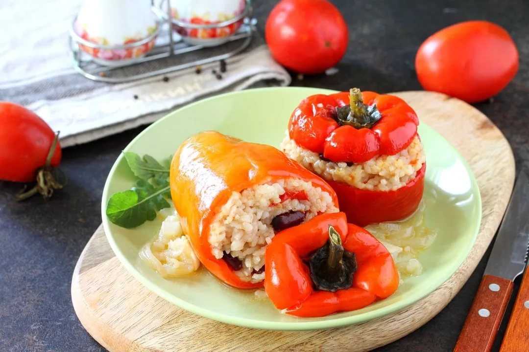 Перец фаршированный с мясом и рисом классический: Фаршированный перец с мясом и рисом в кастрюле, пошаговый рецепт с фото на 540 ккал