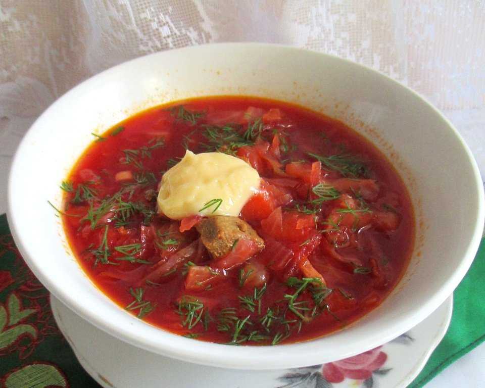 Сварить борщ со свеклой и капустой и мясом: Борщ со свежей капустой свеклой и мясом рецепт с фото пошагово и видео