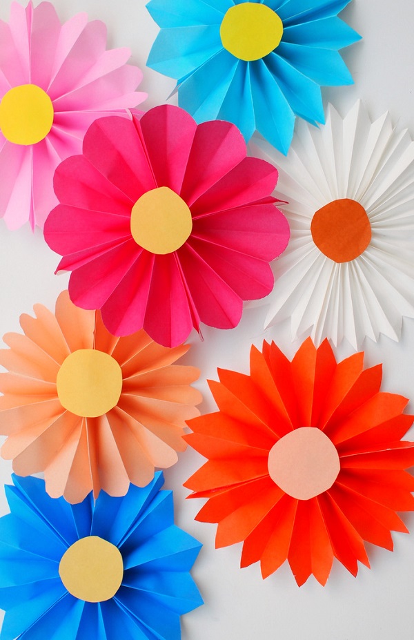 Как сделать цветок из бумаги гармошкой: Простые поделки с детьми Цветок-гармошка из бумаги
