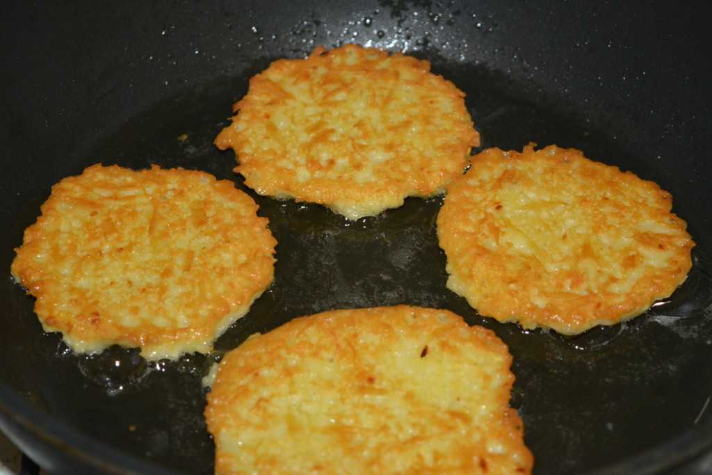 Рецепт драники с картошкой и кабачком: Кабачковые драники из кабачков и картошки рецепт с фото пошагово и видео