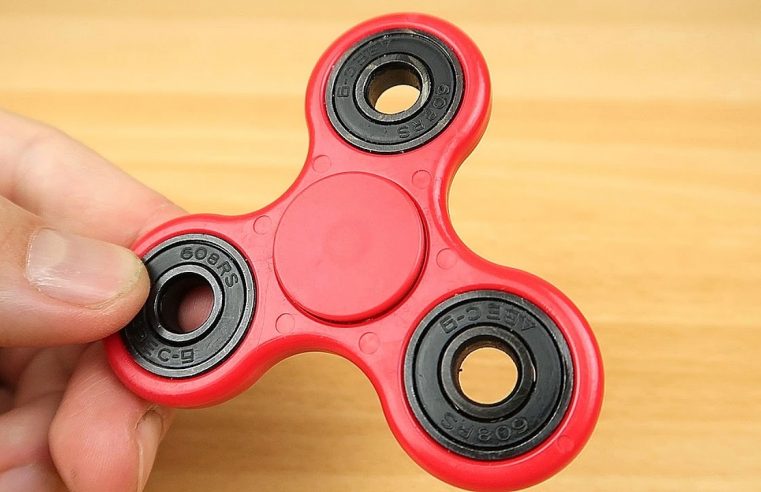 Фото спінерів: Купить Спиннер WinSpin Fidget Spinner злотистой (SUN6443), цена 510 грн — Prom.ua (ID#1111347289)