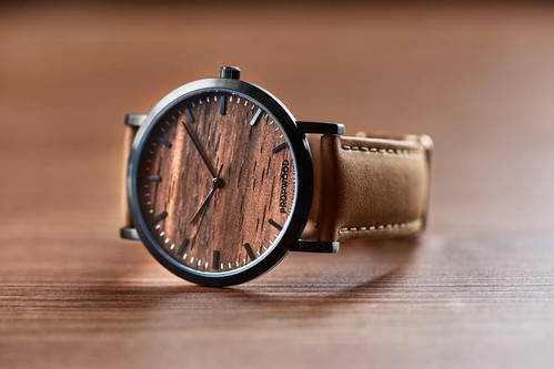 Часы наручные из дерева своими руками: Как сделать деревянные наручные часы