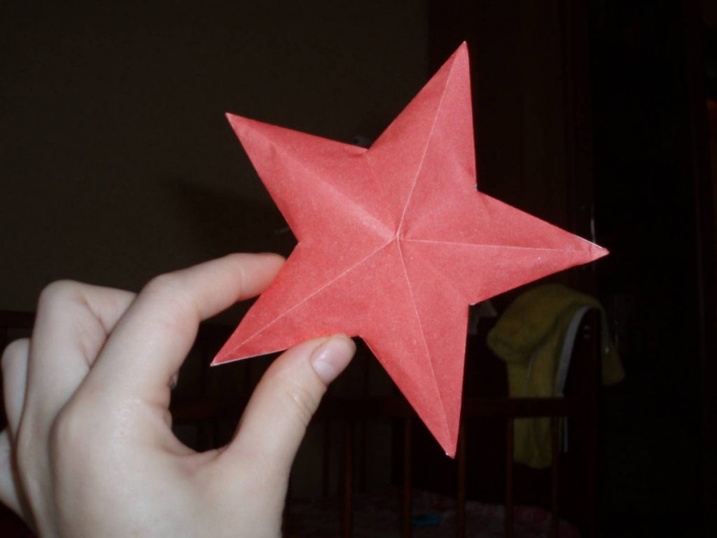 Звезда большая из бумаги: Объемные звёзды из бумаги