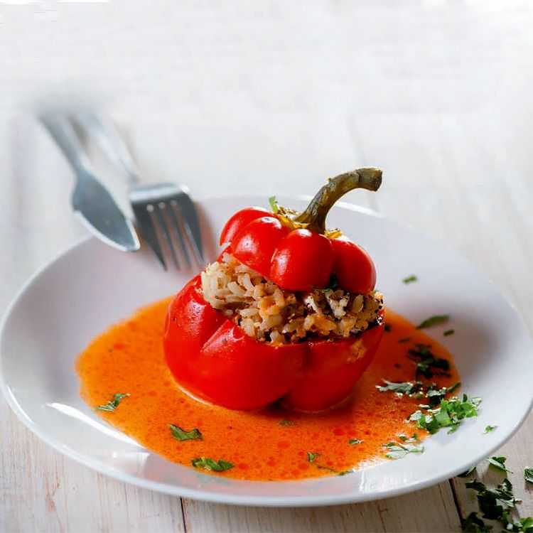 Перец фаршированный мясом и рисом классический рецепт с фото: Перец фаршированный мясом и рисом классический рецепт с фото пошагово