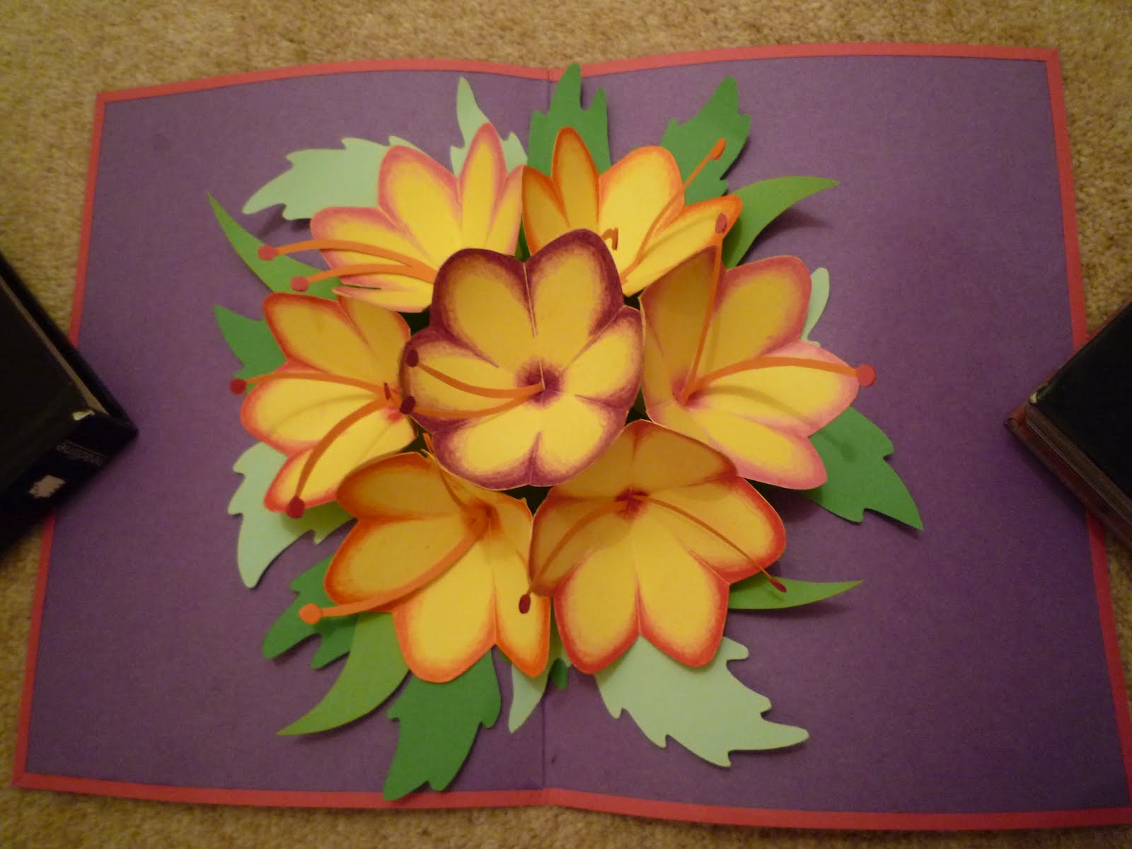 Объемная открытка с цветами своими руками: Объемная открытка с цветами сделать самому своими руками: варианты и пошаговая инструкция