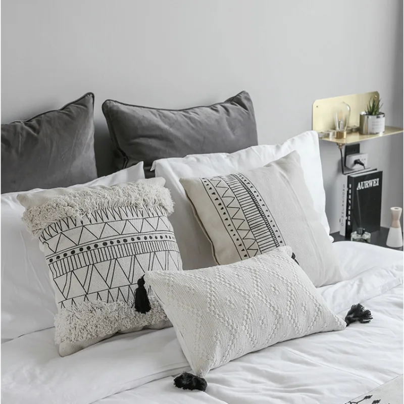 Подушка дизайнерская: Дизайнерские декоративные подушки – купить на Ярмарке Мастеров