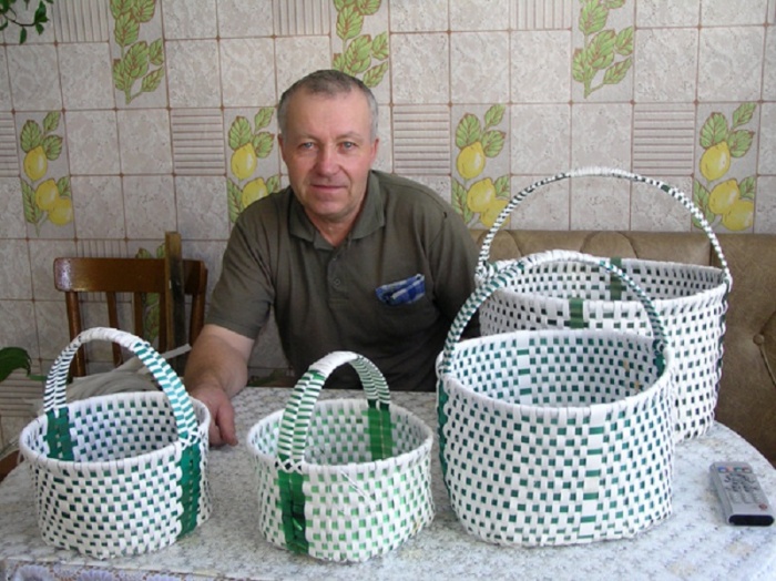 Ведро из крышек от пластиковых бутылок: Поделки из крышек - 120 фото, 12 идей и МК для детей и взрослых