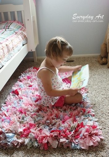 How to Make Your Own Adorable Rag Rug