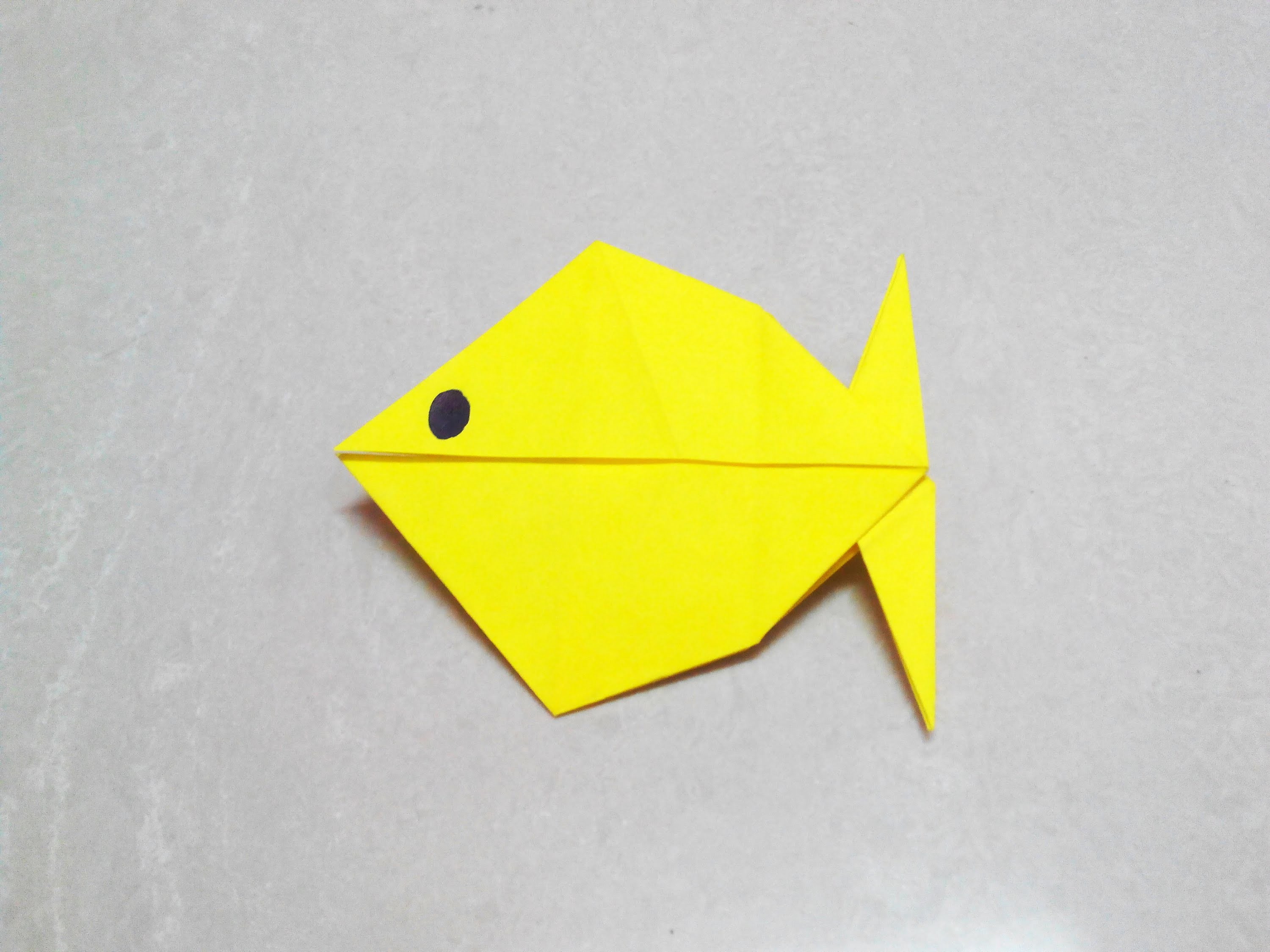 Оригами рыбка видео: Оригами рыбка - Как сделать рыбку из бумаги. Origami fish смотреть онлайн видео от Хочу Творить в хорошем качестве.