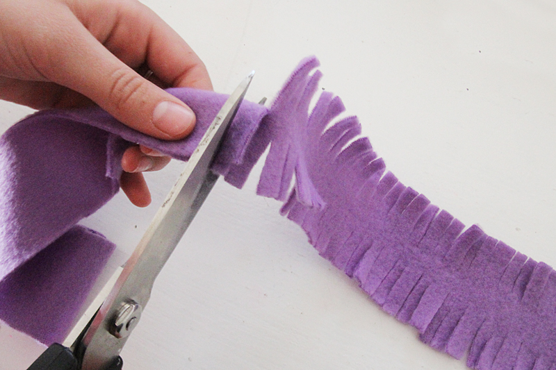 Как сделать из ткани помпон из: Помпоны из ткани своими руками