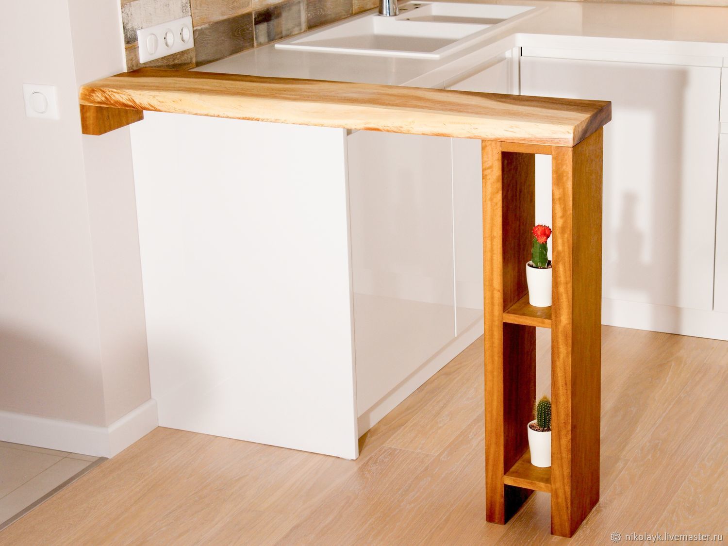 Как сделать стол из столешницы: Как сделать столик из остатка кухонной столешницы?