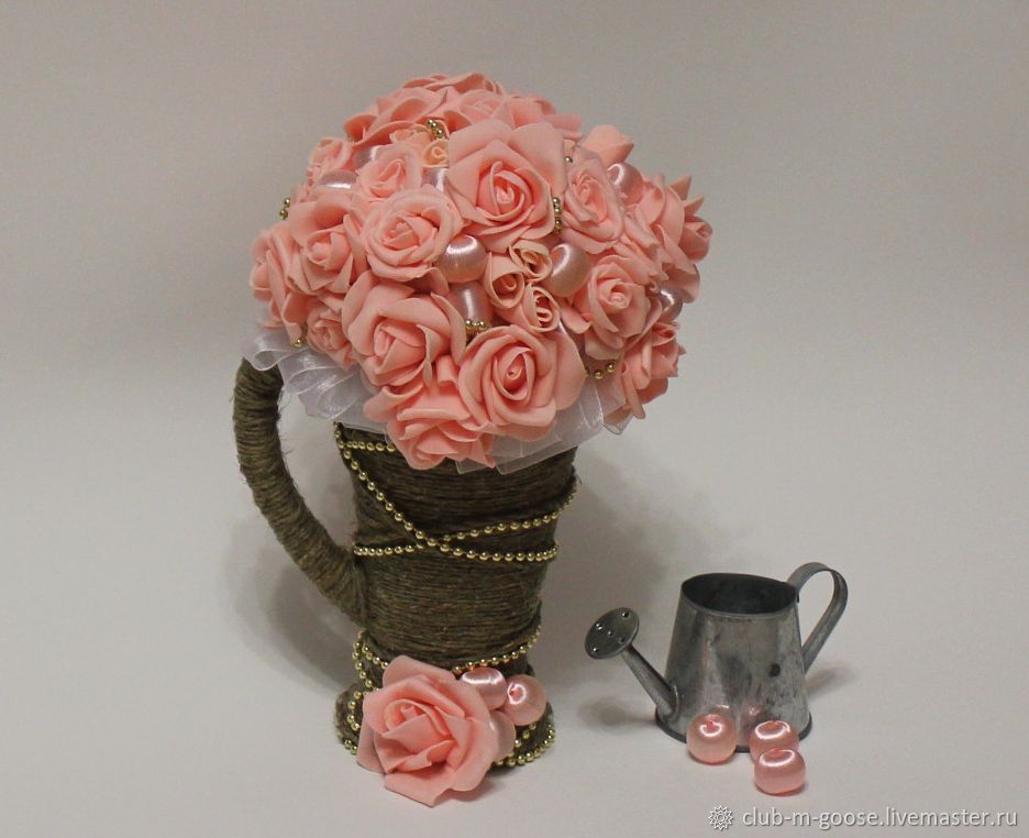 Как сделать розу из гофрированной бумаги для топиария: с розами и другими цветами своими руками пошагово, мастер-класс изготовления сердца из гофробумаги