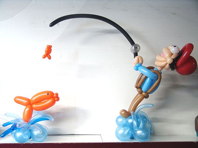 Как сделать рыбака из шаров: Как сделать «Морская рыбалка» своими руками из воздушных шаров?
