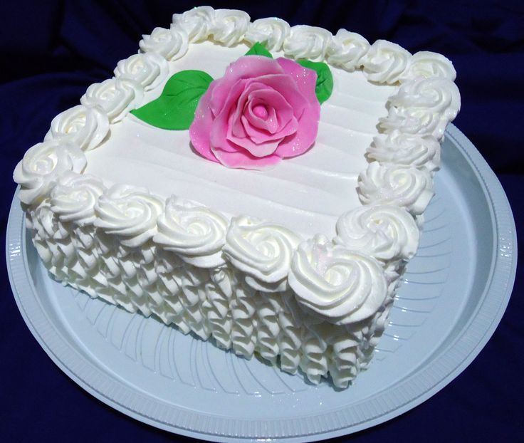 Как украсить квадратный торт в домашних условиях: Как красиво украсить квадратный торт. Украшение тортов кремом в домашних условиях. Фото, видео МК