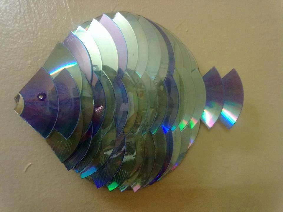 Что можно сделать из cd дисков: 30 блестящих идей, сделанных из старых компакт-дисков