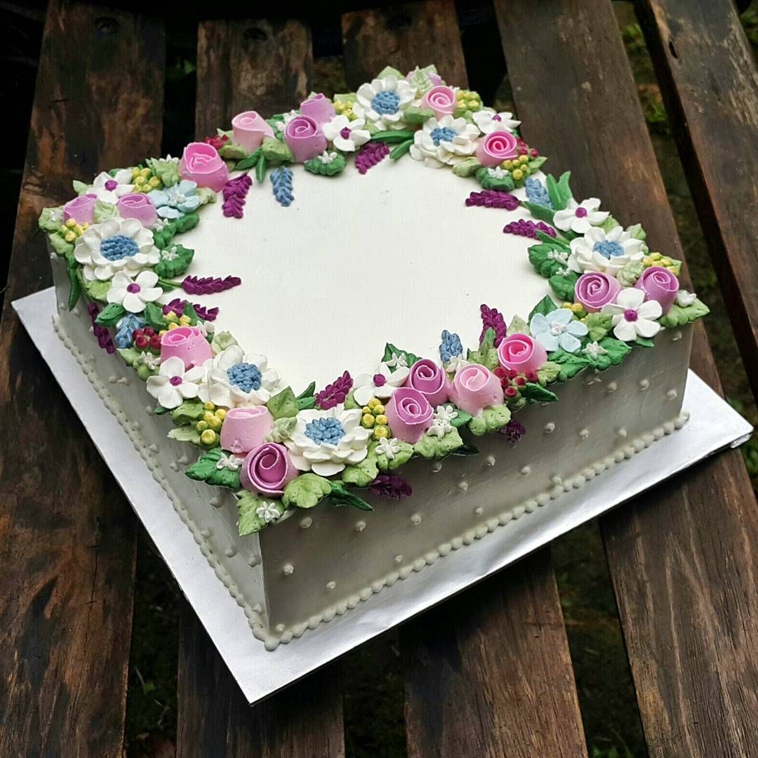 Как украсить квадратный торт в домашних условиях: Как красиво украсить квадратный торт. Украшение тортов кремом в домашних условиях. Фото, видео МК