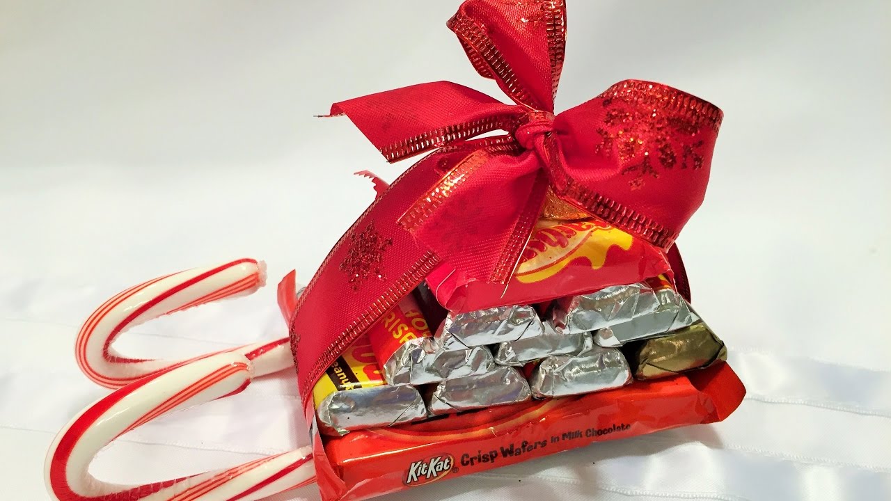 Подарки из конфет своими руками на новый год мастер класс: Как сделать букеты из конфет на Новый год 2018. Мастер-классы