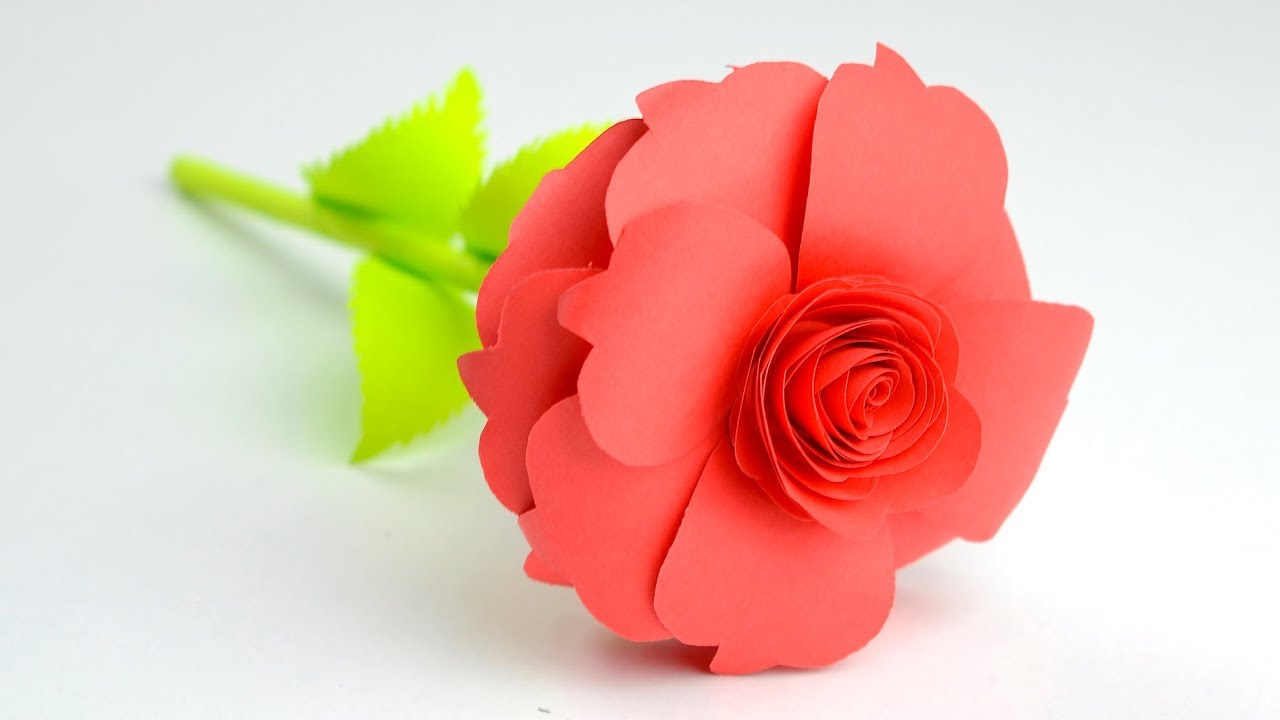 Как сделать своими руками из бумаги розу видео: Как сделать розу из бумаги с помощью ложки
