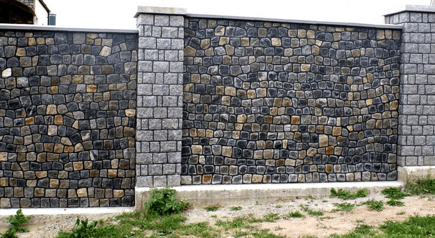 Заборы своими руками из камня: дизайн и кладка натуральной ограды своими руками