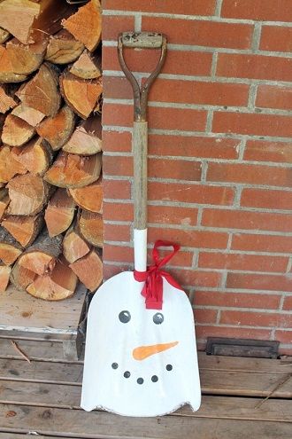 Снеговик своими руками – украшаем дом любимым новогодним персонажем 23