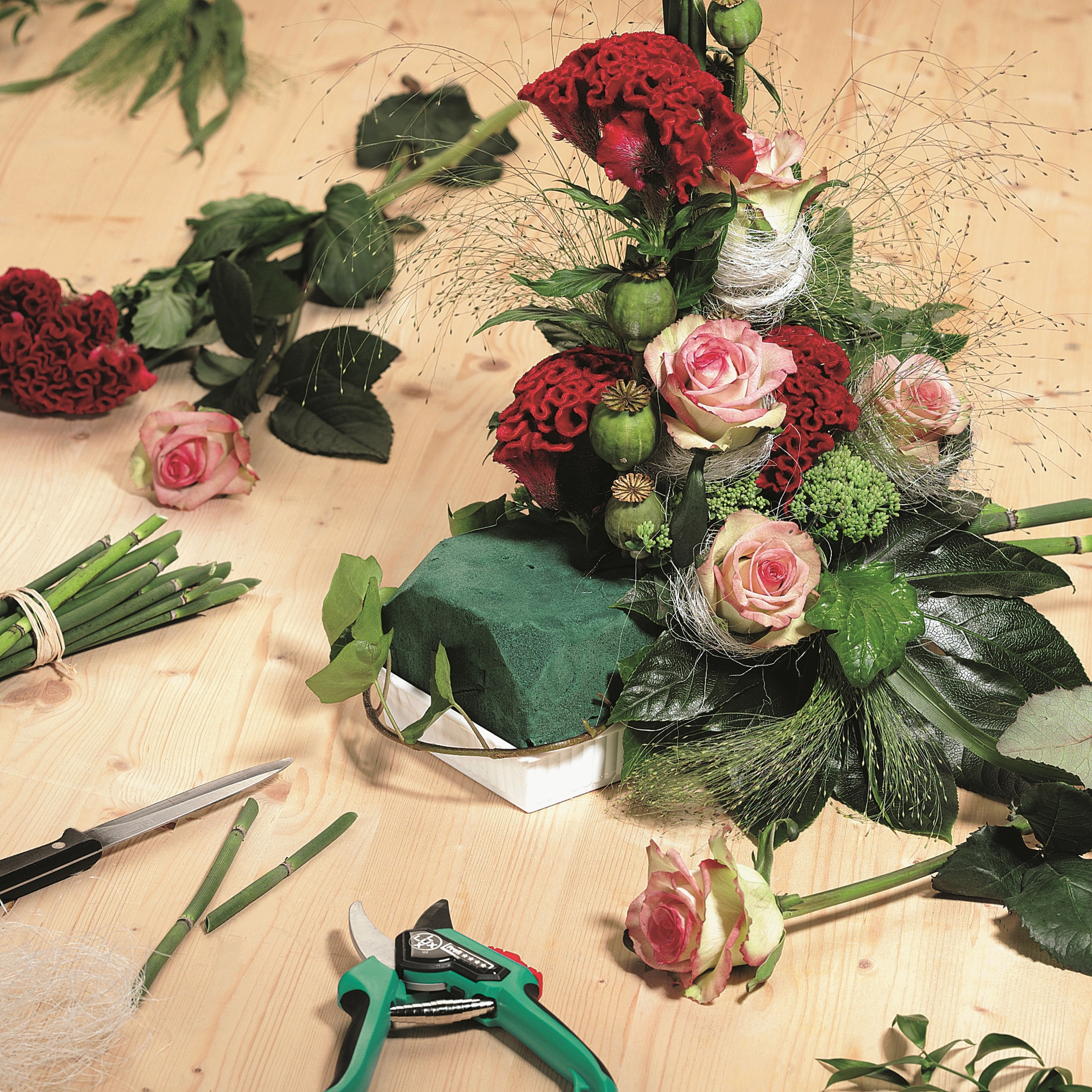 Цветы в губке как сделать: Как сделать букет в коробке своими руками?