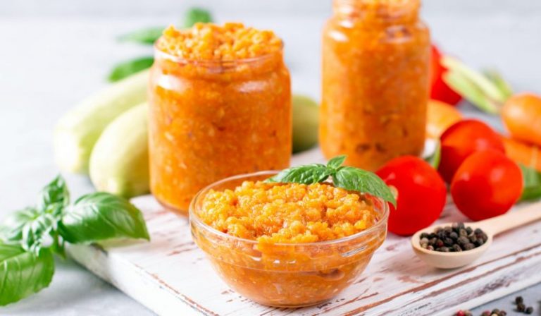 Икра с помидорами и морковью на зиму: Икра из моркови с томатами на зиму рецепт с фото