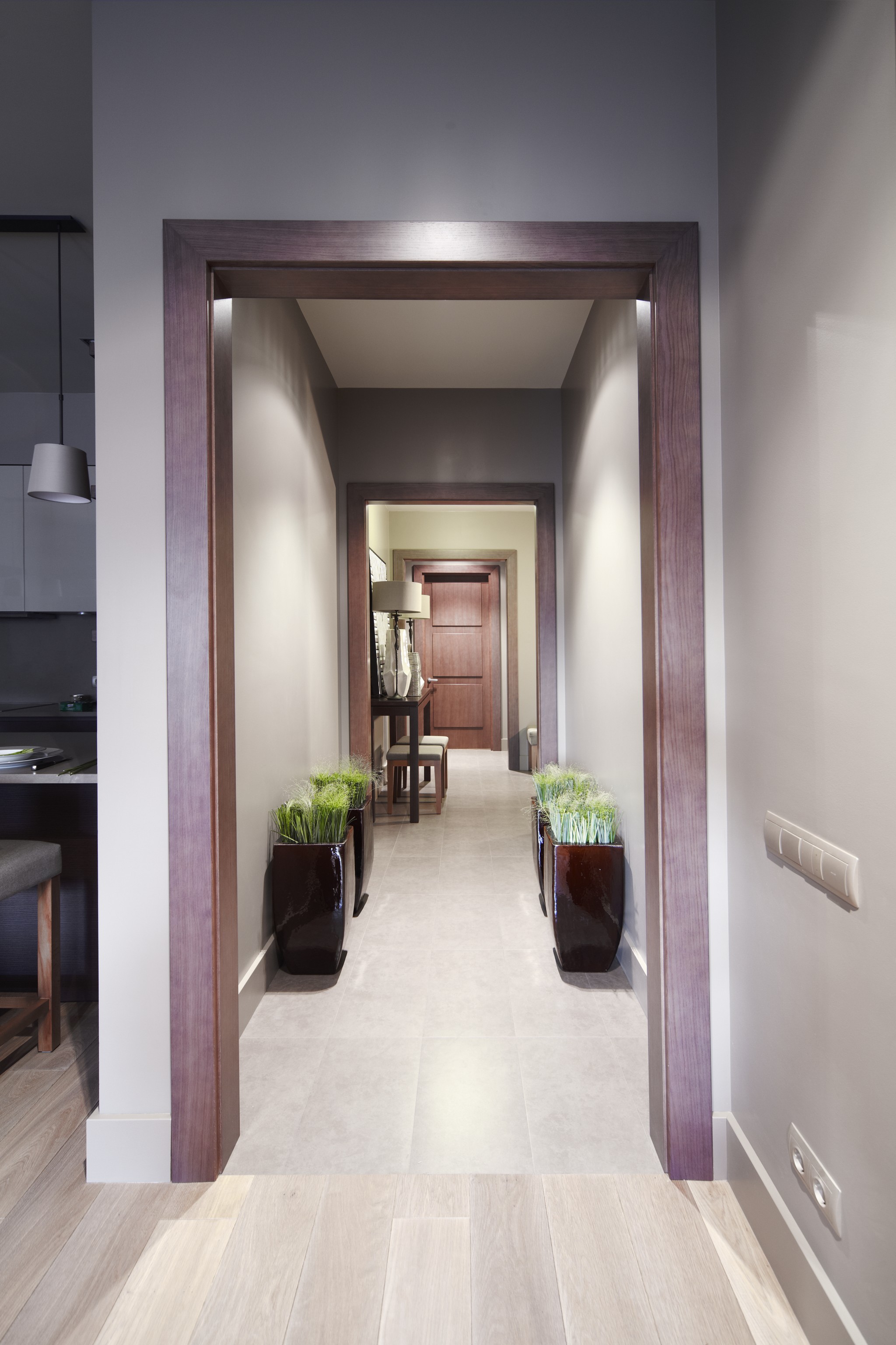 Арка в квартире прямоугольная: красивые квадратные варианты для дверного проема со светлой отделкой в интерьере квартиры