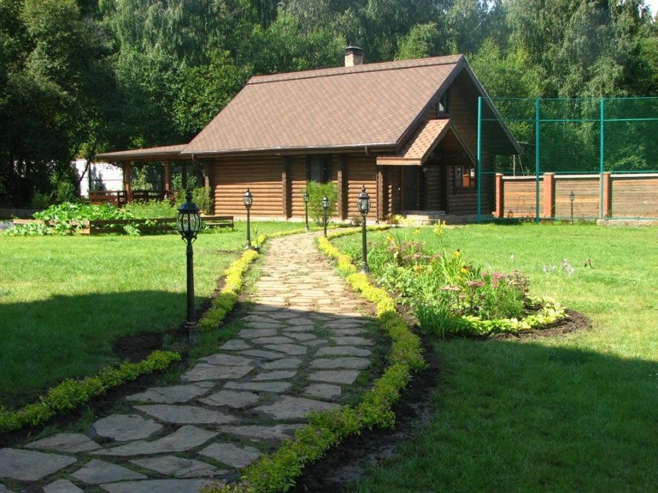Благоустройство приусадебного участка своими руками фото: примеры обустройства территории площадью 6 соток, маленькие зоны отдыха
