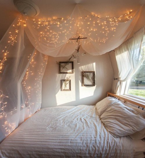 Как красиво украсить комнату: идеи для уютного интерьера — INMYROOM