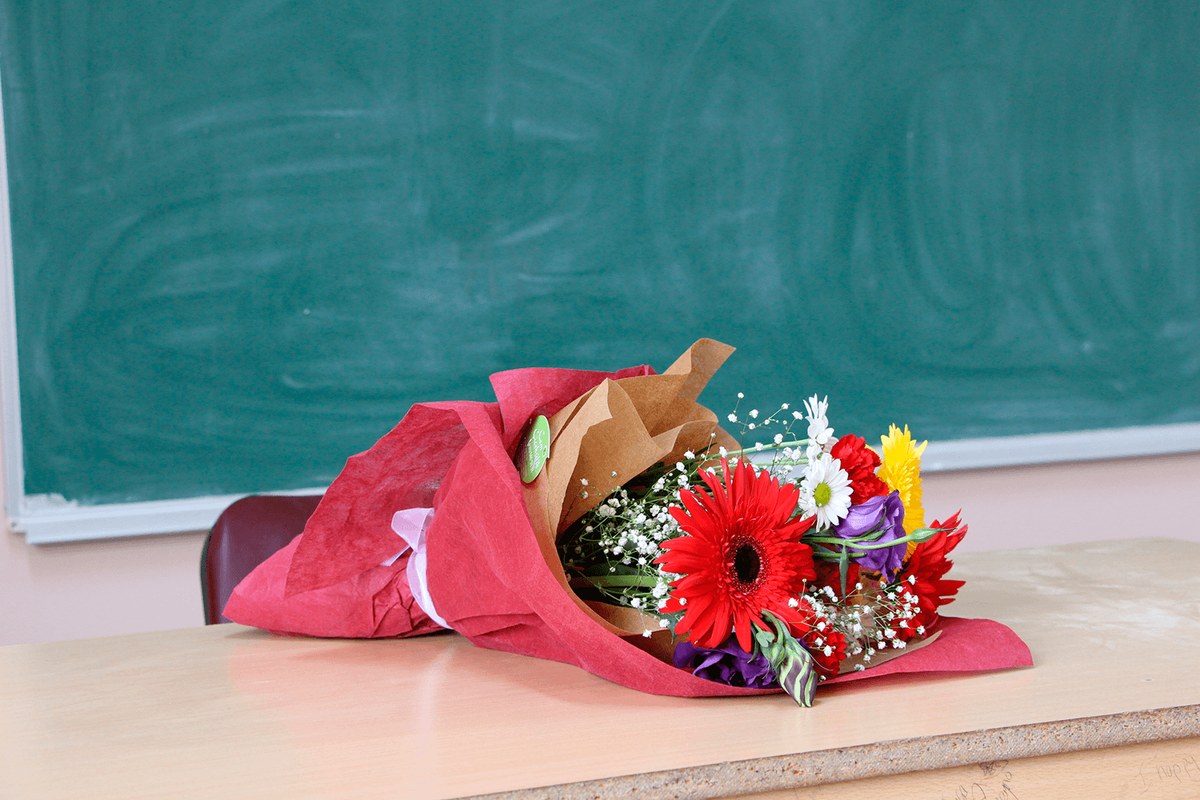 К дню учителя цветы: Букет на День Учителя | Какие цветы подарить