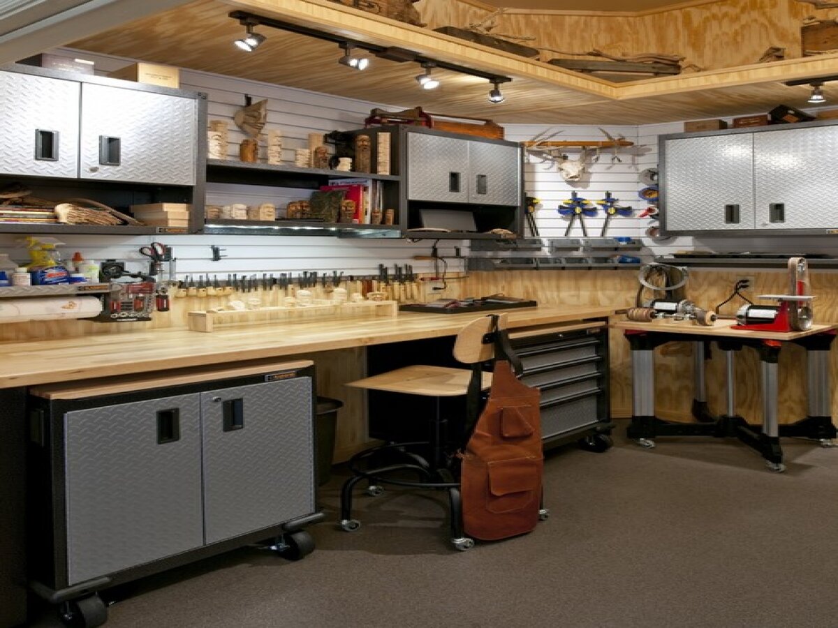 Гараж мастерская фото: Маленькие гаражи с мастерской – 55 луших фото, дизайн гаража, идеи обустройства и организации хранения % Query