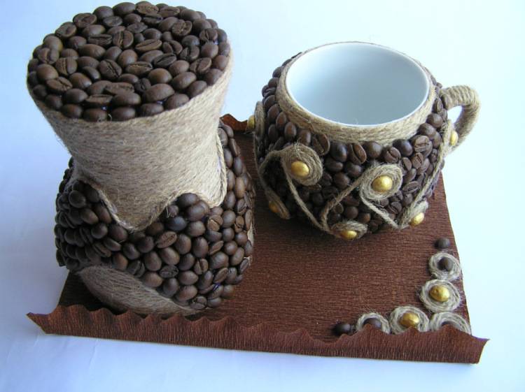 Поделки с кофе: Проект по технологии «Декор из кофейных зерен» — ISaloni — студия интерьера, салон обоев