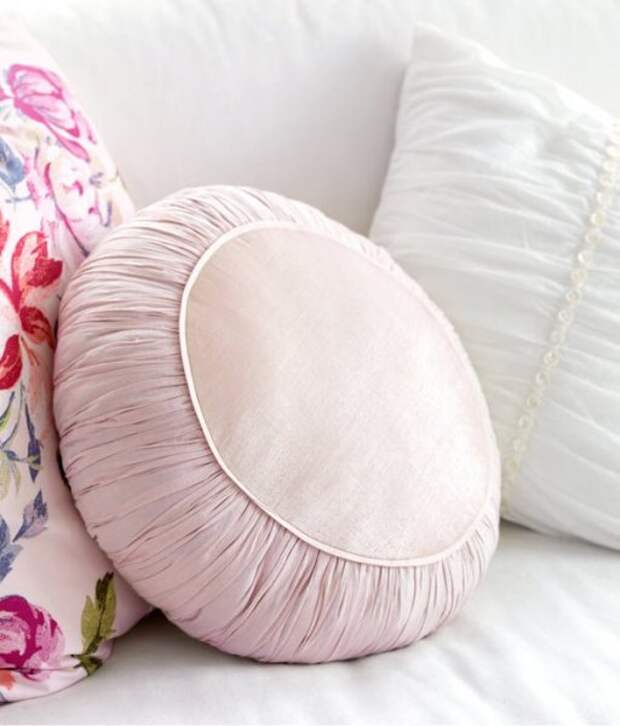 Как сделать подушку круглую: Как сшить круглую подушку на стул своими руками